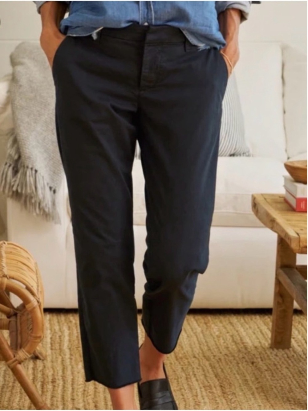 Frank & Eileen Wicklow Italian Classic Black Cropped Chinos in Washed Black 4